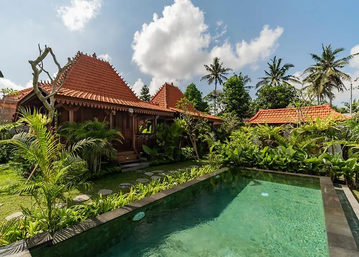 Sang Mong Lodge *